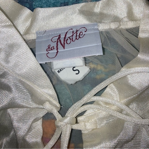 Sheer White Robe - Picture 5 of 5